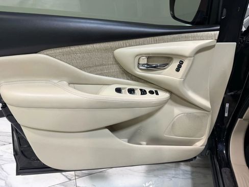 Used 2019 Nissan Murano SL w/ SL Technology Package image 10