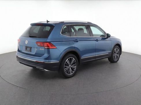 Used 2019 Volkswagen Tiguan SEL AWD/4WD image 5