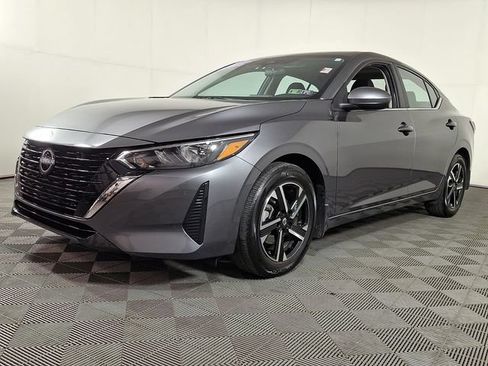 Used 2025 Nissan Sentra SV w/ All-Weather Package FWD image 6