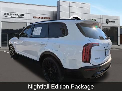 Used 2022 Kia Telluride EX w/ EX Premium Package image 6