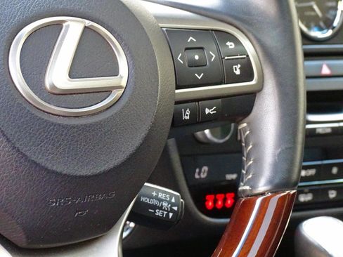 Used 2019 Lexus RX 450h AWD w/ Navigation Package image 18