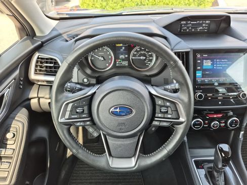 Used 2022 Subaru Forester Touring AWD/4WD image 24