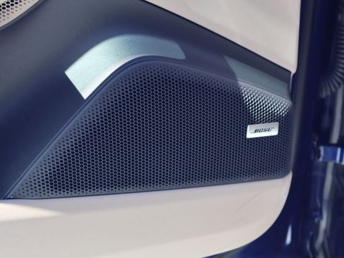 Certified 2025 Porsche Macan Electric RWD image 14