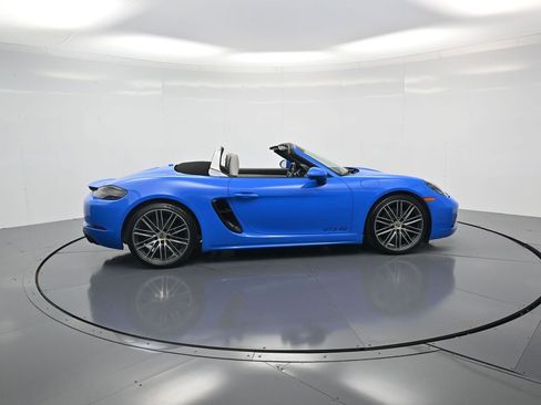 Certified 2025 Porsche 718 Boxster GTS RWD image 32