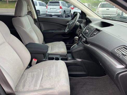 Used 2015 Honda CR-V LX image 12