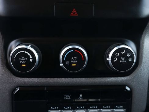 Used 2019 RAM 2500 Tradesman RWD image 35