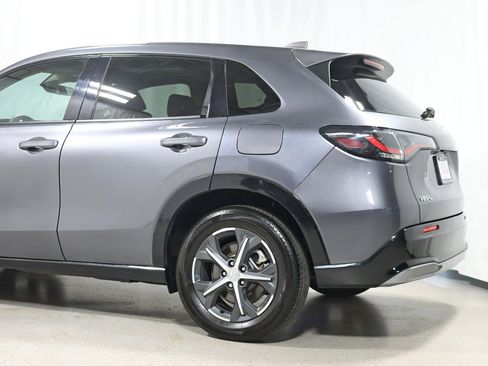 Used 2024 Honda HR-V EX-L image 10