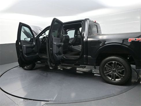 Used 2022 Ford F150 XLT w/ Equipment Group 302A High image 39