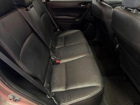 Used 2015 Subaru Forester 2.5i Limited AWD/4WD image 14