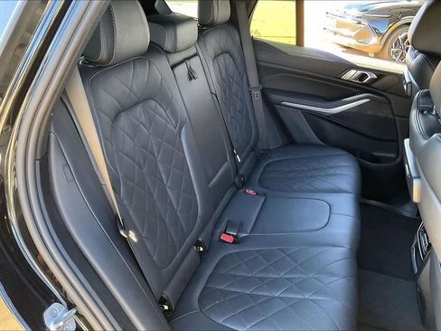 Used 2023 BMW X5 xDrive40i w/ Premium Package image 19