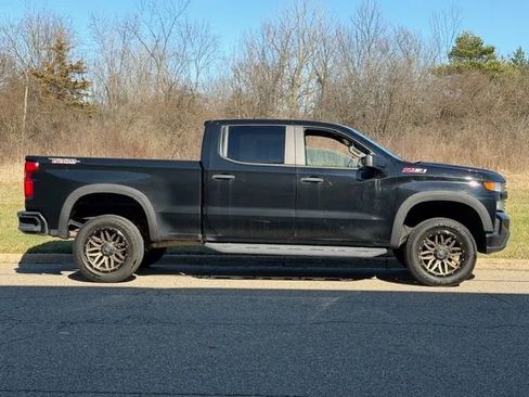 Used 2020 Chevrolet Silverado 1500 Custom Trail Boss w/ Custom Convenience Package image 4