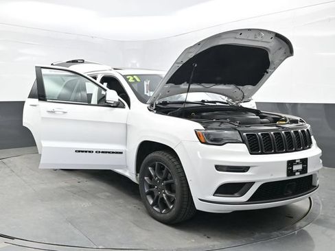 Used 2021 Jeep Grand Cherokee High Altitude AWD/4WD image 34