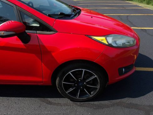 Used 2015 Ford Fiesta SE w/ Equipment Group 201A FWD image 29