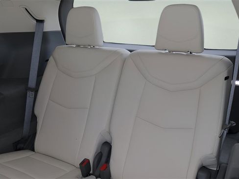 Used 2021 Cadillac XT6 Premium Luxury image 16