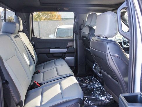 New 2025 Ford F150 Lightning Lariat AWD/4WD image 18