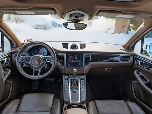 Used 2018 Porsche Macan S AWD/4WD image 26