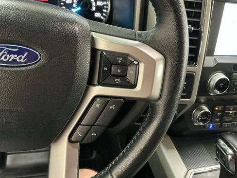 Used 2020 Ford F150 Lariat w/ Equipment Group 502A Luxury AWD/4WD image 30