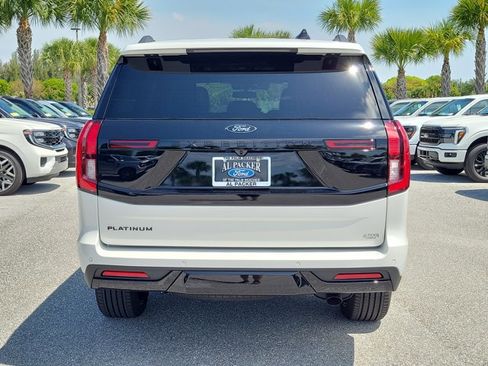 New 2026 Ford Expedition Platinum AWD/4WD image 8