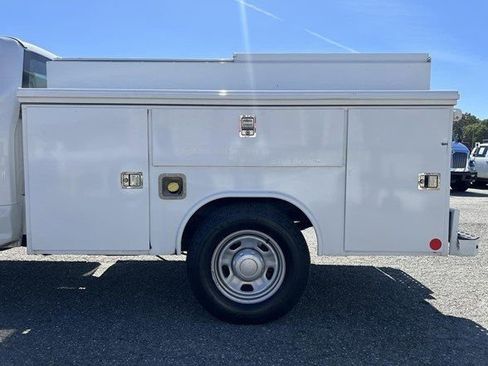 Used 2019 Ford F350 XL w/ Power Equipment Group image 48