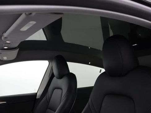 Used 2023 Tesla Model Y AWD image 22