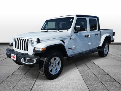 Used 2023 Jeep Gladiator Sport