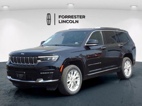 Used 2021 Jeep Grand Cherokee L Summit w/ Luxury Tech Group V image 7