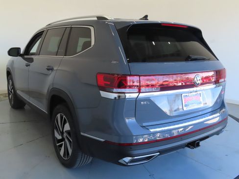 New 2026 Volkswagen Atlas SEL image 7