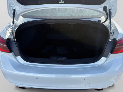 Used 2023 INFINITI Q50 Luxe w/ Cargo Package image 4