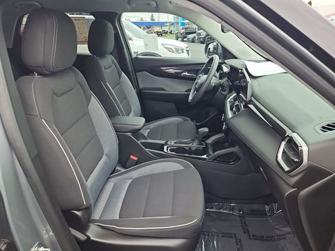 Certified 2025 Chevrolet TrailBlazer LT image 28