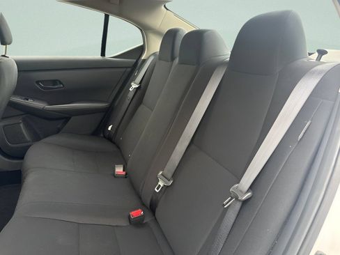 Used 2024 Nissan Sentra S FWD image 21