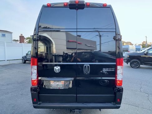 Used 2025 RAM ProMaster 3500 w/ Safety Group image 6