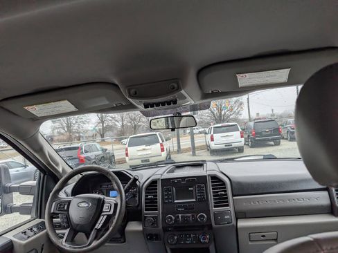 Used 2017 Ford F350 XL w/ Power Equipment Group image 18