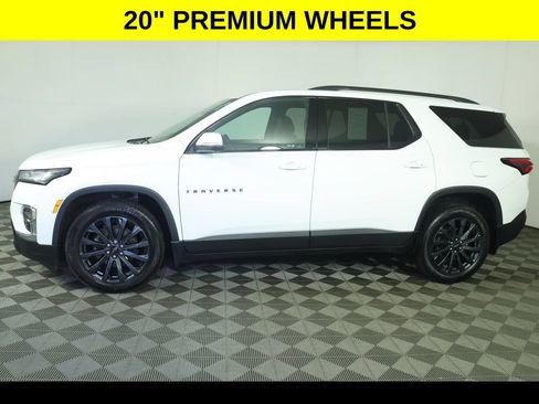 Certified 2023 Chevrolet Traverse RS w/ LPO, Floor Liner Package AWD/4WD image 8