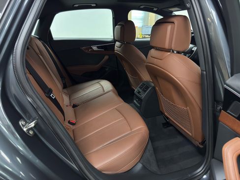 Used 2022 Audi A4 2.0T Prestige w/ Prestige Package image 32
