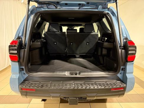 Certified 2025 Toyota 4Runner TRD Off-Road Premium image 11