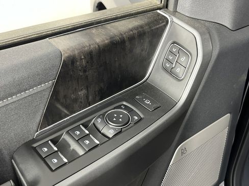 Certified 2025 Ford F350 Lariat image 25