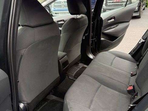 Used 2021 Toyota Corolla LE FWD image 29