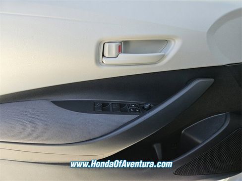 Used 2024 Toyota Corolla LE image 25