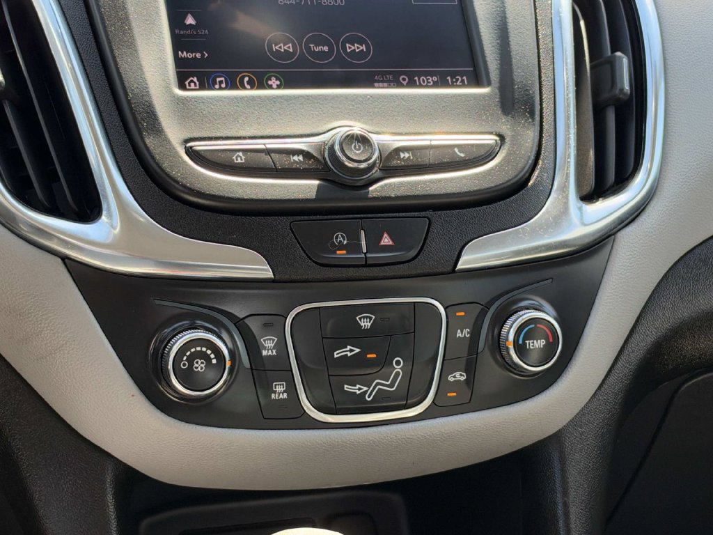 Used 2024 Chevrolet Equinox LS w/ Midnight Edition FWD image 16