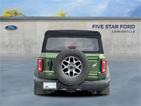 Used 2023 Ford Bronco Badlands image 5