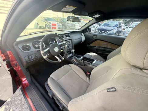 Used 2012 Ford Mustang Coupe RWD image 11