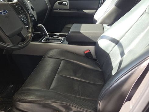 Used 2012 Ford Expedition EL Limited image 25
