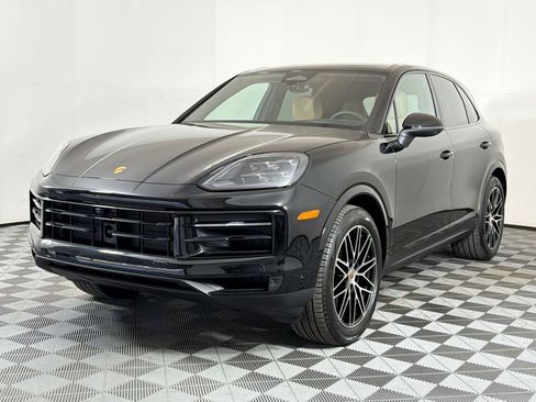 New 2026 Porsche Cayenne AWD/4WD image 1