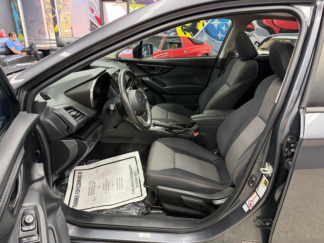 Used 2020 Subaru Crosstrek 2.0i Premium w/ Moonroof Package 1 AWD/4WD image 10