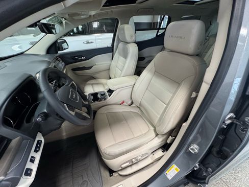 Used 2023 GMC Acadia Denali w/ Denali Ultimate Package AWD/4WD image 25