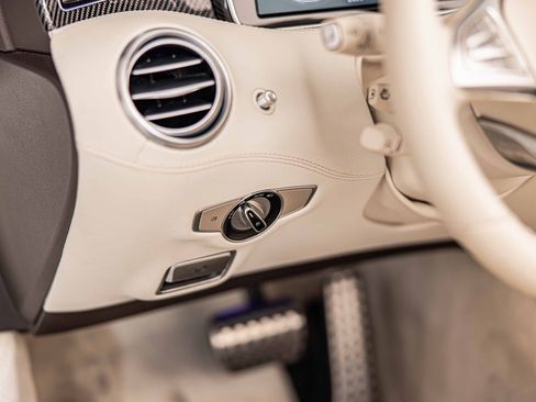 Used 2017 Mercedes-Benz S 63 AMG 4MATIC Cabriolet image 22