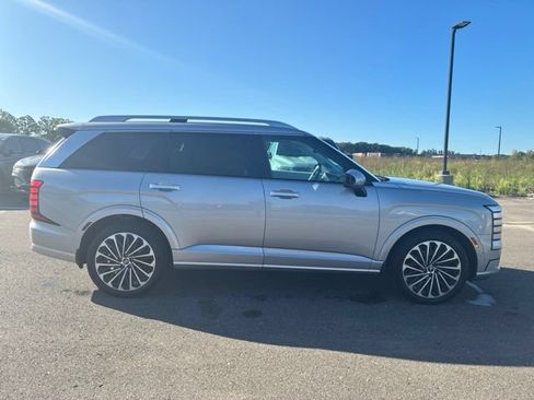 Used 2026 Hyundai Palisade Calligraphy AWD/4WD image 7