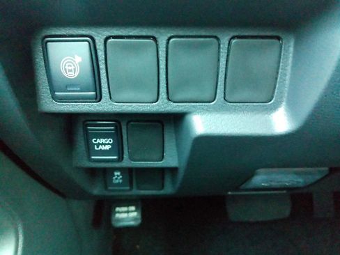 New 2026 Nissan Frontier SV w/ Tow Package image 39