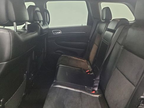 Used 2021 Jeep Grand Cherokee Laredo X AWD/4WD image 18