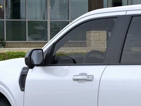 New 2025 Ford Maverick Lariat w/ Black Appearance Package image 21